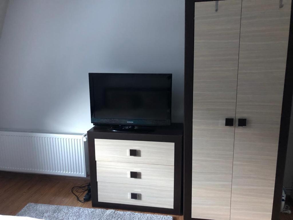 Top Apartment
